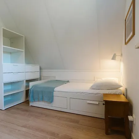 Holiday home West Nieuwlandseweg 25 - - De Mispel Ouddorp